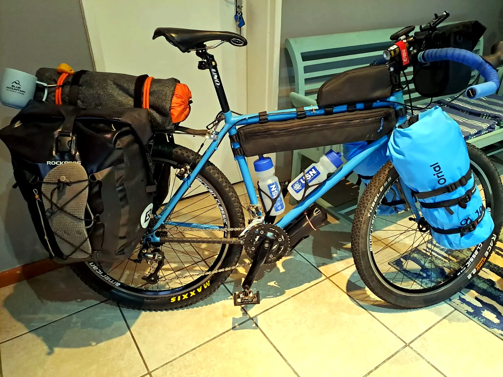 Bike-mounted outdoor carrying hardware
